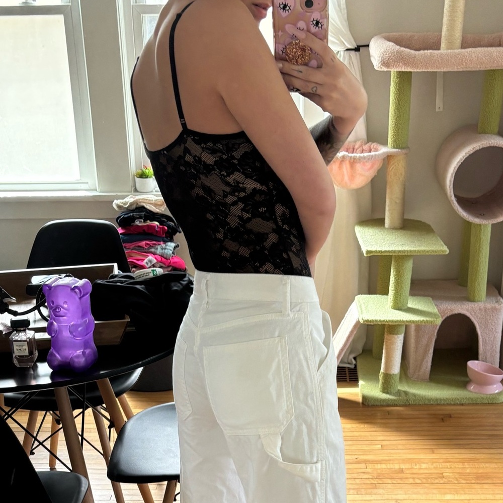 Sheer Black Lace V-Neck Bodysuit - Picture 3 of 3